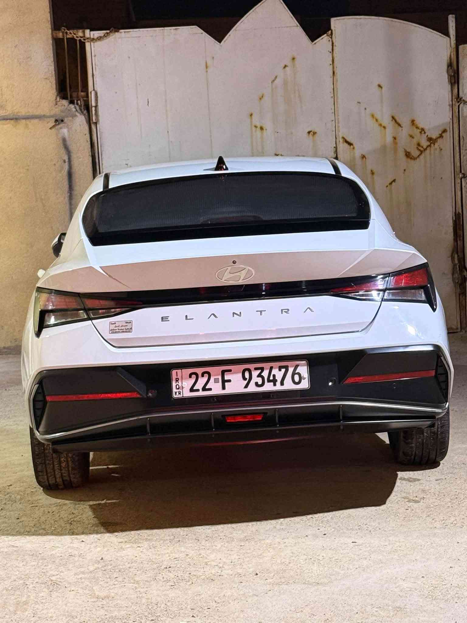 سلام عليكم النترا مديل 2024 تجميع الصين كفالة عامة السيارة ماعده زلوغ ثنين بلباب ومكحلات الباقي كلة كفالة كير محرك حدادية كلة جديد تبريد قطعتين فتحة سقن وبيهه وبعد مواصفات معروفة السيارة ماشية 21 الف حقيقي  خير من الله السيارة محرك 1500cc دبل نوزل داخل جلد شاشة دجتل السعر 138 $ مكاني البصرة رقم الهاتف ***********

