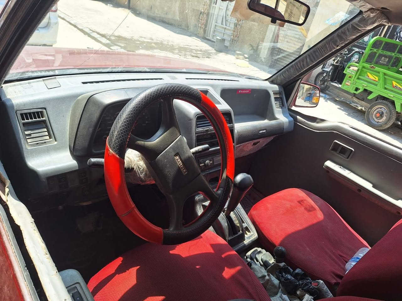 ### *للبيع سوزوكي موديل 1995 دفع رباعي* 🚙
المواصفات:
الحالة: السيارة جاهزة
المحرك + الكير + الصدر: خير من الله
التبريد: عاطل
النظافة: السيارة كلها نظيفة
السعر: 40 ورقة وبيها مجال ان شاء الله
المكان: بغداد - مدينة الشعلة
رقم صاحب السيارة: ***********
للجادين
