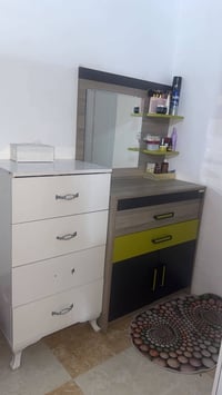 للبيع • غرفة نوم • ٥٠ قطعة