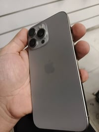 ١٥ برو ماكس • شاشة مبدلة • بطارية ٨٧