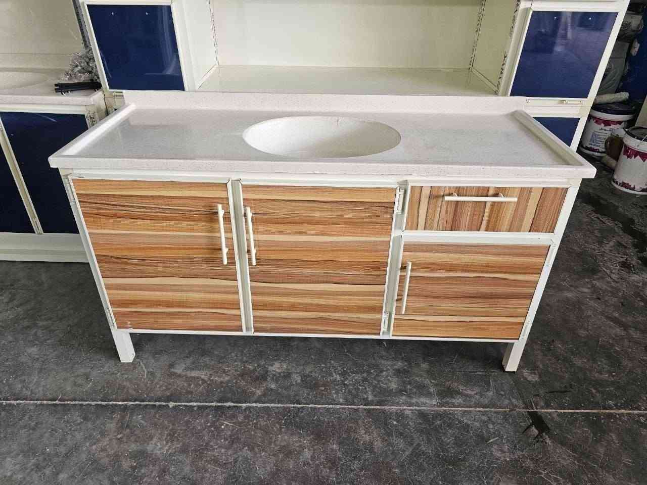 أهلاً وسهلاً بكم
متوفر جميع انواع الكاونترات ومتوفر توصيل جميع محافظات العراق 
الإتصال ***********
