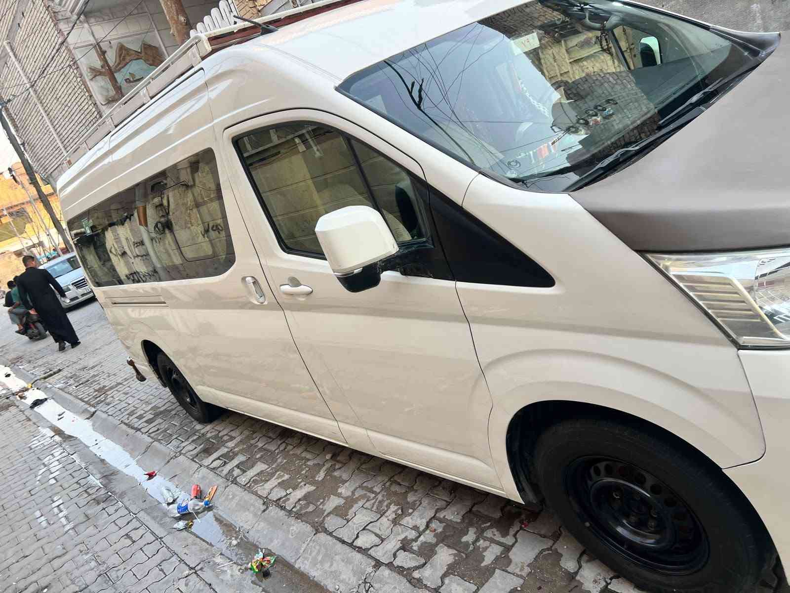 ألسلام عليكم هايسه موديل 2019 نص فول رقم بغداد مكفوله من صبغ سعرها 310 وبيها مجال عنواني بغداد المدينه رقم ***********

