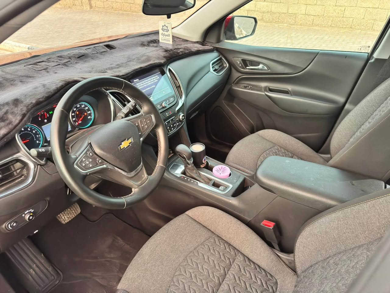 🚘 Chevrolet Equinox LT 2024
رقم اتصال: ***********
• محرك 1.5L Turbo اقتصادي وعزم ممتاز  
• ناقل حركة أوتوماتيك سلس  
• دفع أمامي FWD  
• شاشة كبيرة متعددة الاستخدامات  
• نظام Apple CarPlay & Android Auto  
• كاميرا خلفية + 4 كامرات 360 درجة  
• تشغيل بصمة وستارت ريموت  
• تحكم بالمقود + نظام كروز  
• حساسات أمامية وخلفية  
• مكيف ثلج  
• إنارة LED حديثة  
• ويل رياضية أصلية  
• داخلية مرتبة ونظيفة جداً  
• ممشى: 20,000 ميل فقط  
• مرقم شهداء كامل  
• دخول جديد وجاهزة للاستخدام مباشرة  

💰 السعر: 16,800$  

🔖 رقم الشاصي:  
3GNAXKEG6RS124787
