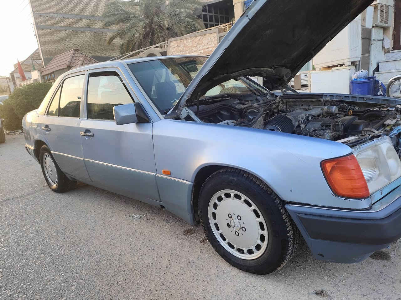 للبيع او مراوس حسب القناعه مكفوله من كلشي ماعده البنيد ابين بي تزليغات اشويه جاهزه من كلشي قواعد ابلاد سليمات مكينه اثنين و نص و حداديه توني امبدله وره و كدام جديده رقمه بغداد بسمي انكليزي كهربائيات كله شغاله مكاني ناصريه بل مركز رقم الهاتف ***********
