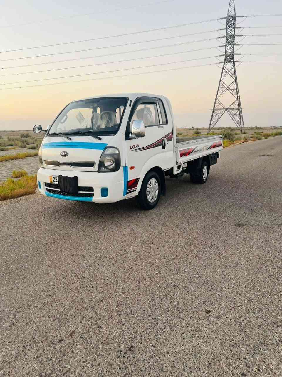 السلام عليكم ورحمة الله وبركاته 
كيا حمل موديل 2018للبيع دخول جديد بيه رقم وسنويه 
وكاله ام صوره بسم المشتري حصه كاز 
مكفوله كفاله عامه من ضربه وصبغ 
مكينه وكير على شرط جاهزه 
تخم تاير بدي زيرو سياره ماشمتغله بالعراق 
مالت جناي بعدهي بتراب شركه ماتخسر عليه 
دينار واحد مكاني ناصريه السعر 63 ورقه وبيه مجال ‭      
***********او. ***********
