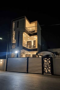 140متر العامريه مربع الكبيسي وحدتين سكنيه كل شقه 3نوم وصاله 0781212976...