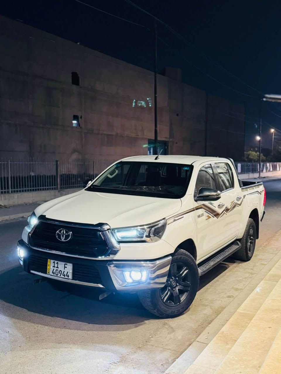 🔥 للبيع أو المراوس بسلفرادو 🔥

تويوتا هايلوكس 2024 - 4x4 فول
ماشية 93,000 كم
رقم بغداد - مكانها واسط
تبديل جاملغ + باب بدون صبغ - شاصي مكفول
بيها بارد خفيف بالجاملغ الخلفي

📞 *********** - واسط
