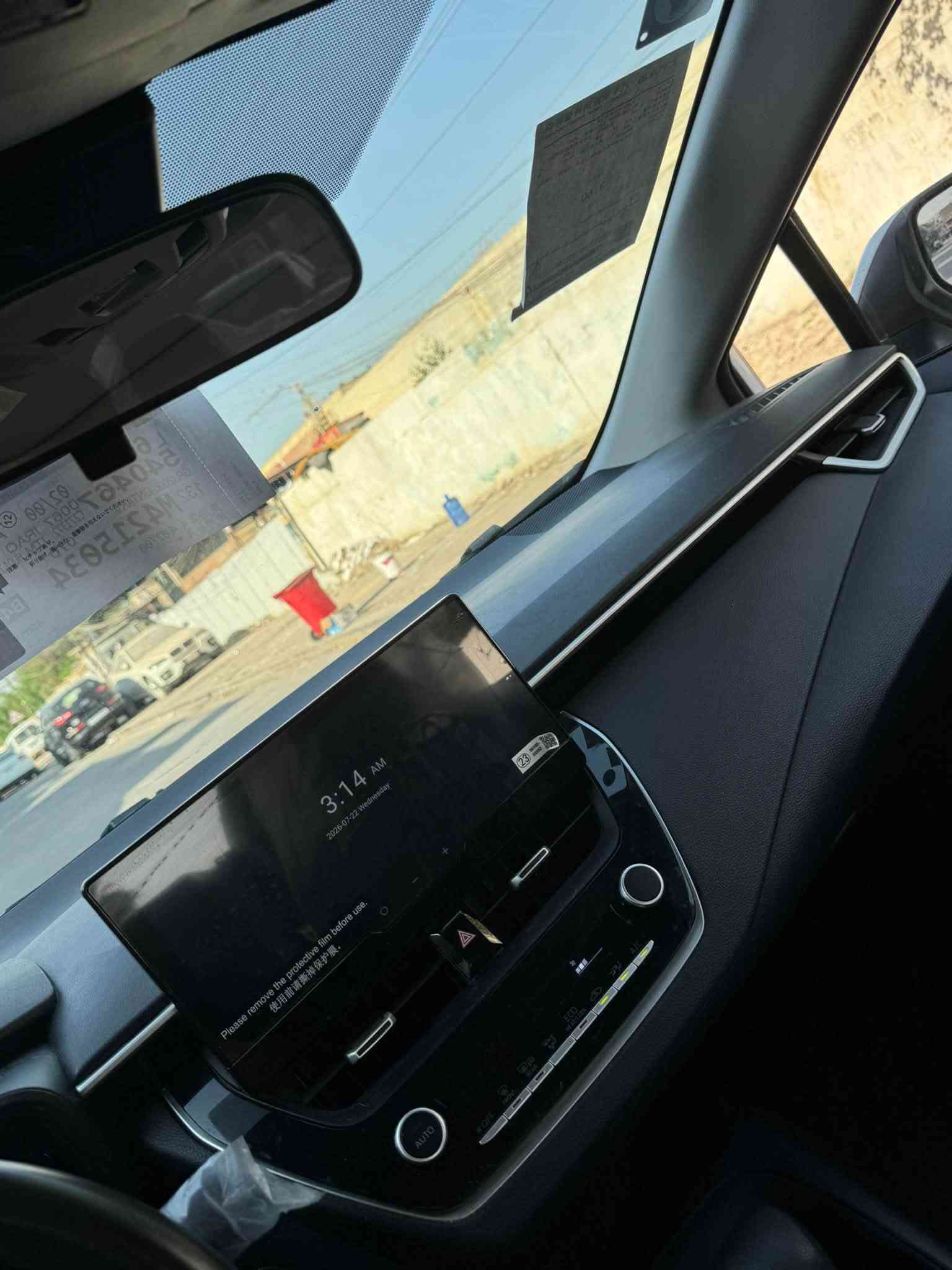 السلام عليكم كورولا هايبرد 2025 فئة Executive HEV. مواصفاتها: 
*كشنات كهرباء بلادي 
* قير E-CVT أوتوماتيك
* قوة النظام حوالي 121 حصان
* فتحة سقف كهربائية
* تشغيل بصمة ودخول ذكي
* مكيف أوتوماتيك
* شاشة لمس 8 إنج
* 6 سماعات
* كاميرا خلفية
* حساسات أمامية وخلفية
* مثبت سرعة
* جنوط ألمنيوم 16 إنج
* مرايا كهربائية
* 6 وسائد هوائية تقريباً
*شاشه اصليه بلادي
سياره مكفوله السعر 162 وبيها مجال شي بسيط 
للتواصل:*********** واتساب ورصيد✅
