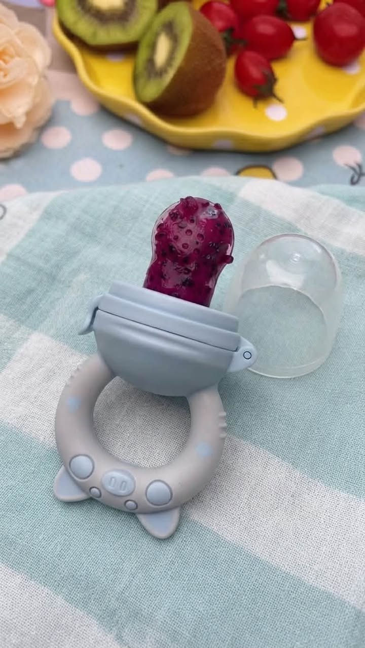 👶🍓 وداعاً لمعاناة طفلك في مرحلة التسنين وبدون أي خوف من الشرقة! مع لهاية تغذية الأطفال بالفواكه الأصلية، طفلك راح يستمتع بالطعم الطبيعي للفواكه بأمان وسهولة. ✨
🎁 عروضنا الخاصة لفترة محدودة:
▪️ قطعة : بـ 3,000 دينار فقط!
▪️ قطعتين: بـ 4,000 دينار فقط!
▪️ العرض الأقوى (3 قطع): بـ 5,000 دينار فقط! 🔥🔥🔥(وفّر أكثر واختار الألوان اللي تعجبك -ازرق -اخضر💕)
🚚 خدمة التوصيل متوفرة لكافة المحافظات 🇮🇶
للطلب والحجز السريع، راسلني على الواتساب مباشرة عبر الرقم:
📲 ***********
أو اترك رسالة في الدايركت (Direct) 📥
#مستلزمات_أطفال #تسنين_الأطفال #أمهات_العراق #العراق #البصرة #تغذية_الأطفال #عرض_خاص #تسوق_اونلاين

نص مكتوب في الصور:
- لهاية تغذية الأطفال بالفواكه الأصلية تغذية آمنة لطفلك وصحية! عرض خاص: 3 قطع بـ 5,000 دينار عراقي! قطعتين بـ 4,000 دينار للطلب والحجز: ***********
- لهاية تغذية الأطفال بالفواكه الأصلية استمتعوا بتجربة طعام آمنة وصحية! عرض خاص: قطعتين بـ 4,000 دينار! العرض الأقوى (3 قطع) (3 قطع) بـ 5,000 دينار! للطلب والحجز: 0780066181