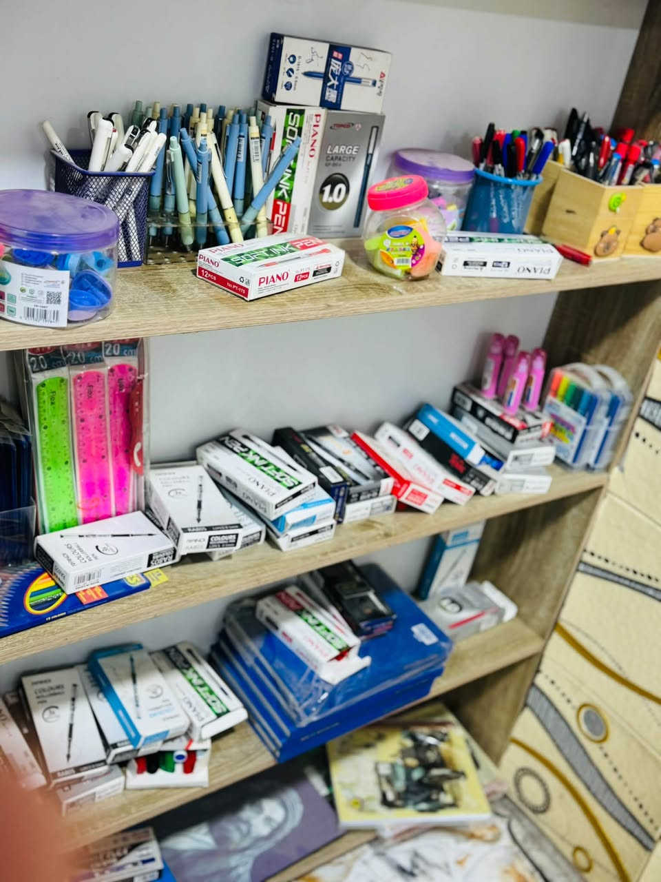 محل اكسسوارات • كفرات ايفون • البصره كرمه