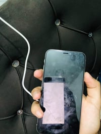 آيفون X ٦٤ • ظهر مفطور • شاشة وبطارية مستبدلة