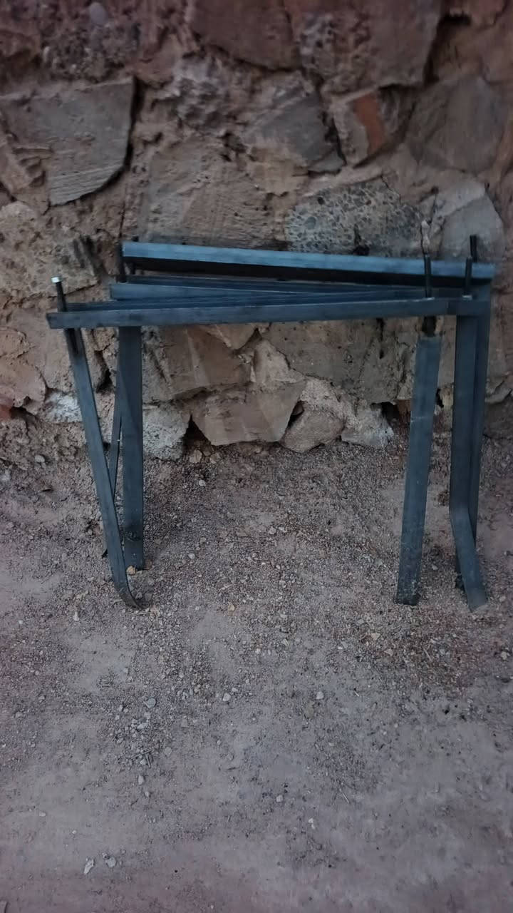 لبيع تانكي كاز ستيل مابيه كلشي لا لحيم ولا عيب بس هي طعجه ياخذ١٠٠٠لتر مكاني نجف ***********
