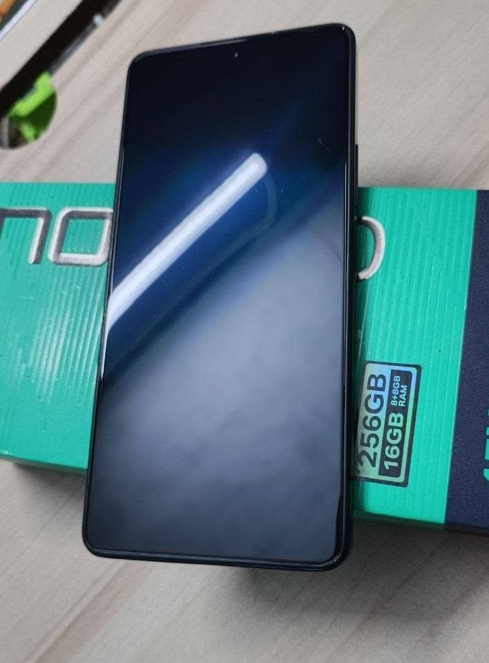 نوت 30 برو 
ذاكرة 256 جهاز كلش نضيف مداخل صيانة 
بي فطر بضهر سعر 150 وبي مجال بسيط كامل ملحقات
مكاني بغداد جسر ديالى الزعفرانية ***********
