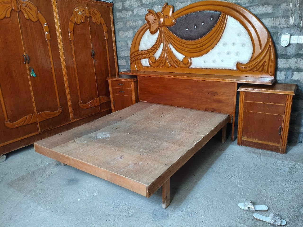 نظافه كدام العين السعر 650 العنوان ناحيه القياره اتصل ودلل ***********///***********
