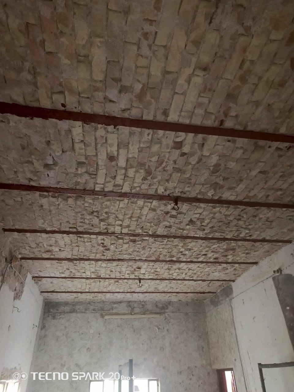 سلام عليكم موجود كادر كامل تفليش او تقشير البخ او تقشير سكف اي شي يهم التفليش شغل نضيف وسعار مناسبه ولماعنده بلاش عليك بس تنتصل دلل رقم ***********
***********
