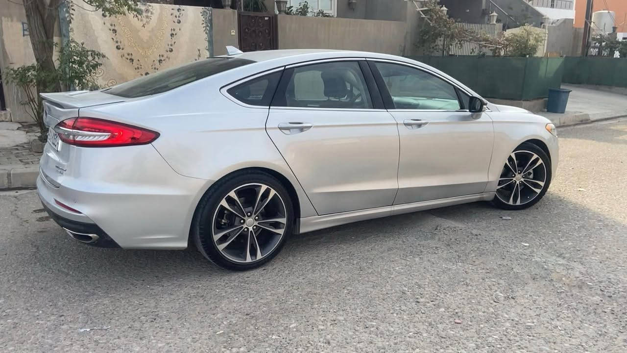 فورد فیوژن تیتانیوم 
فول مواسەفات 
٩٦ مایل رۆشتوە 
سەنەوی و ژینگە نوێیە 
مودێل ٢٠١٩
یەك پارچە سبوغ بەس چاملغی دواوە بێ ئێرباك بێ ناوگرتن 
پێش و پشت كەپسە 
نرخی ١١٥ وەرەقە 
ناونیشان ھەولێر 
***********
***********
