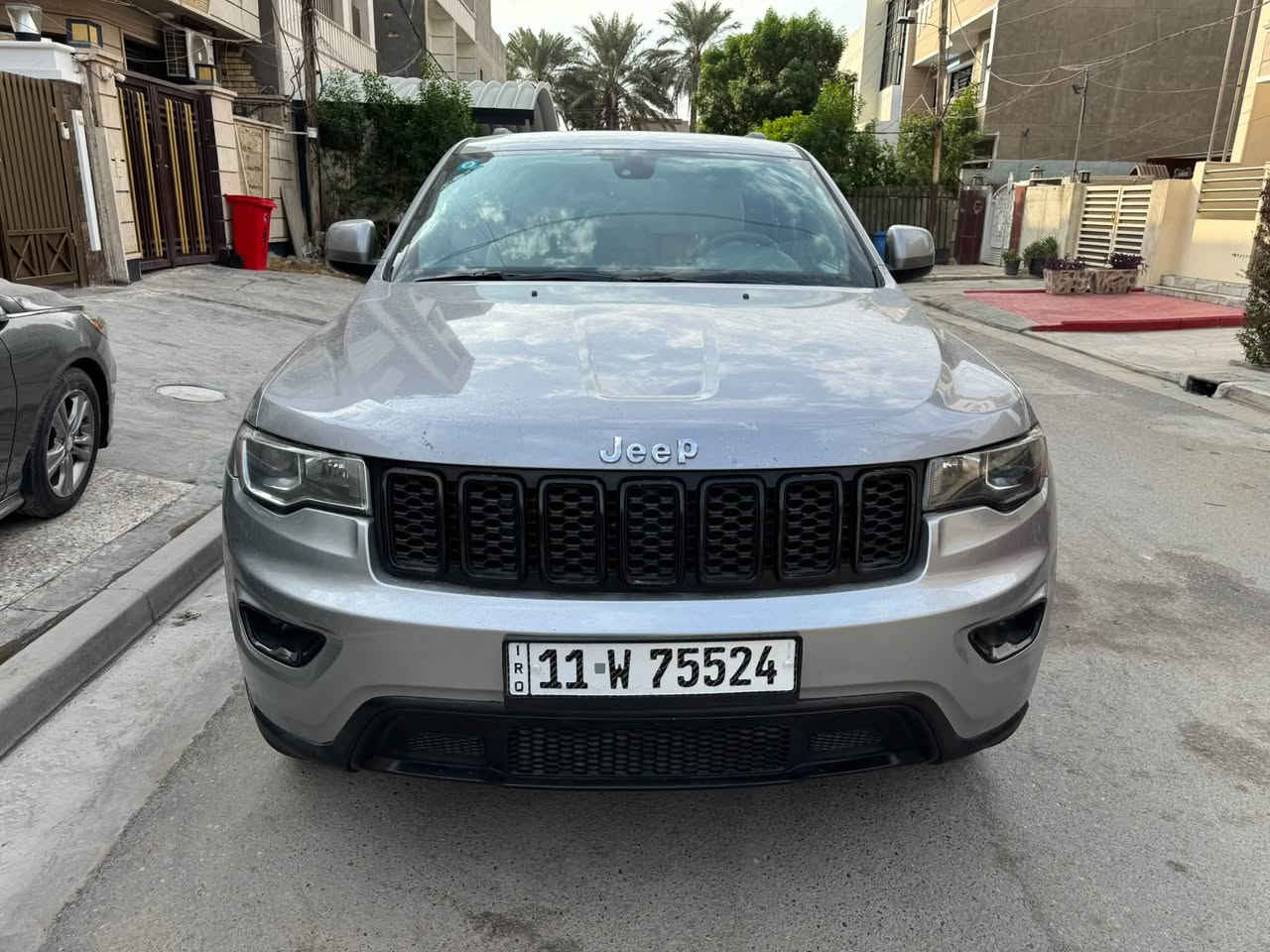 جراند شيروكي لاريدو • 6 سلندر 3600 • حوادث سطحي