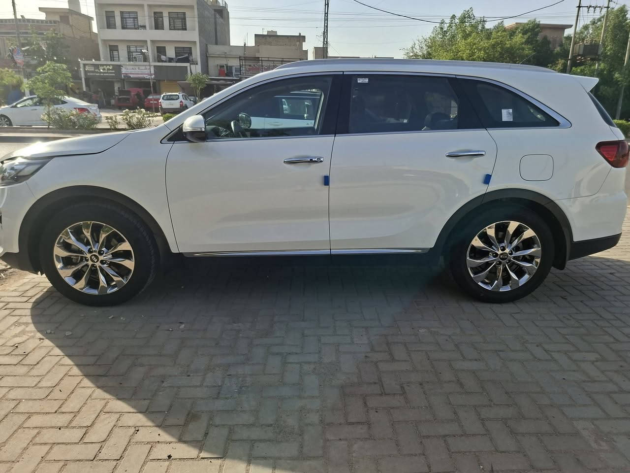 البيع سورنتو موديل ١٩ ماشي ٦٢الف حقيقي العنوان البياع التفاصيل داخل الفيديو ***********
