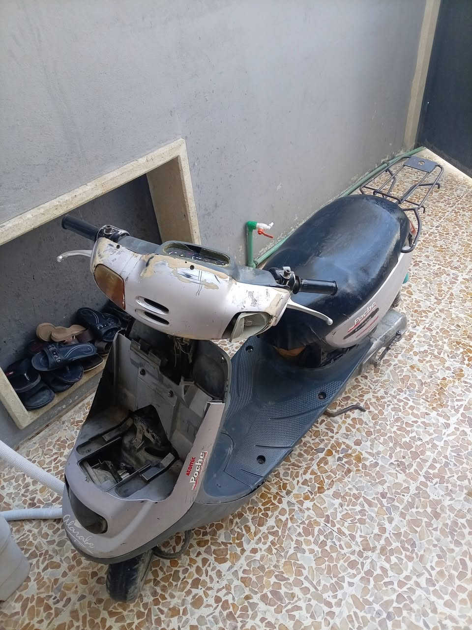 السلام عليكم 
ماطور نفخ
شاصي شرط
هندر واحد 
مره وحده معمر 
كهربائيات كلها شغال
يعوزو بس باتري 
السله موجوده ولترايش موجودات
مكاني موصل لايسر حي صدام
ادفع سعر عجبني ابيعك💸
***********
***********
واتساب فقط
لخاص مفتوح🔓
