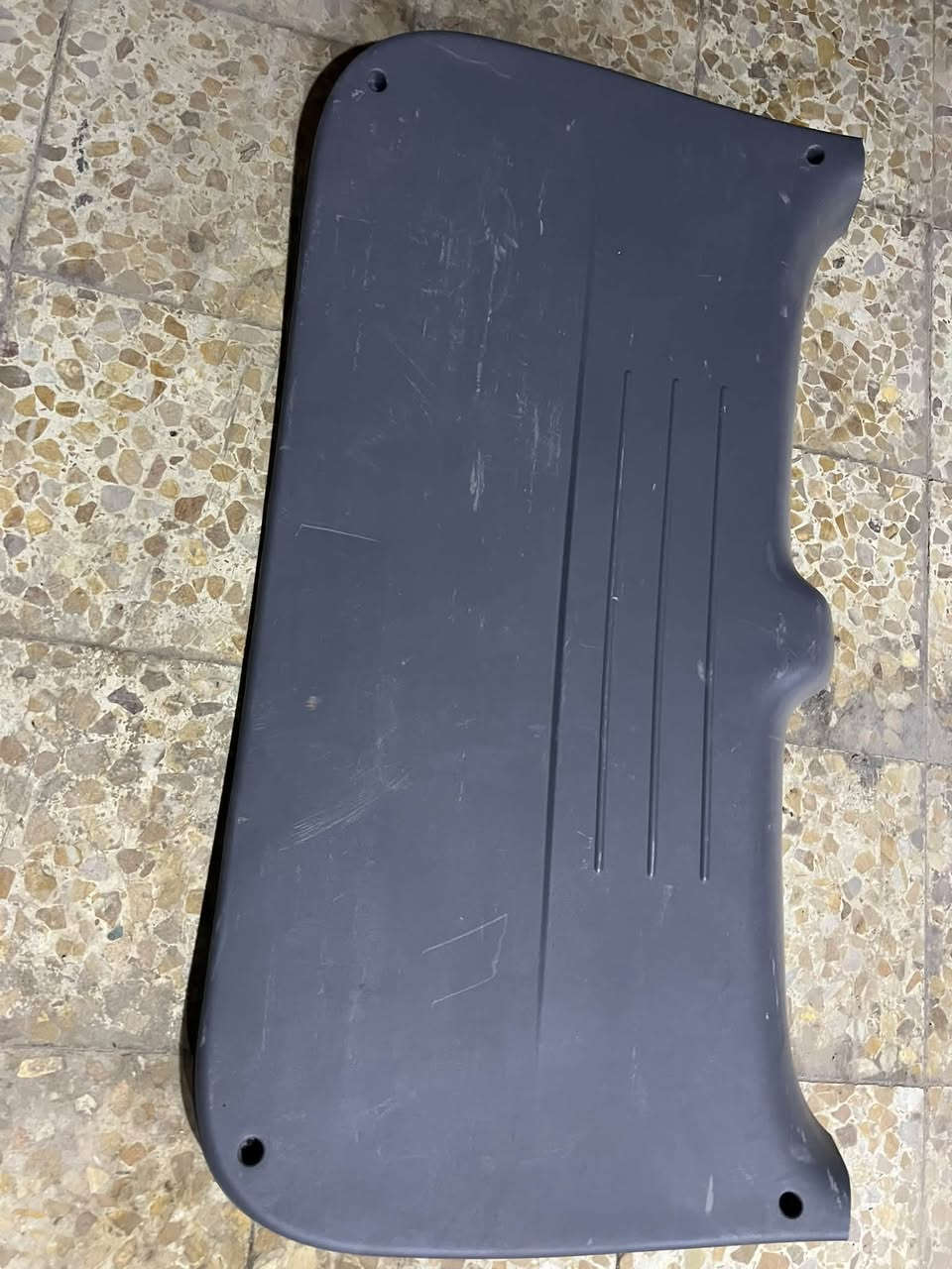 السلام عليكم
دعاميه بحريه ب٣٠ 
بك لايت جديد كصه ٤٠ 
ارضيه ١٥ 
بطانه خلفيه ٤٠ 
مرايات ٢٥ مكاني البصره 
***********

