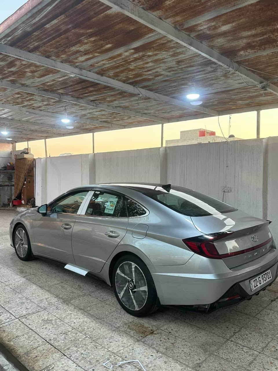 هيونداي سوناتا (2022) فول مواصفات
وبسعر البلاش
• اللون سلفر فضي
ب الممشى 110000 كم
• رقم أربيل بإسمي تحويل مباشر
٥ المحرك 1.6 لتر تيربو
٢٠ فتحة سقف بانوراما
• نظام الترحيب
* نظام قيادة آلية وتحديد مسار
) كروز كنترول ذكي مثبت سرعة راداري
*
رادار أمامي وخلفي مع خاصية التوقف الذاتي رادار النقطة العمياء على المرايا الجانبية كشنات جلد كهربائية مع التدفئة
ستيرن رياضي جلد مع شفتات خلف المقود شاشة لمس كبيرة تدعم كار بلاي وأندرويد أوتو عداد ديجيتال بالكامل
BOSE نظام صوتي
شحن لاسلكي للموبايل
كاميرا خلفية عالية الدقة
كير تاتش أزرار
نظام أوتو هولد وسايد بريك دكمة بصمة تشغيل وأبواب مع التشغيل عن بعد تبريد ثنائي المناطق
حساس مراقبة ضغط الإطارات
نظام التحذير لوجود أغراض بالمقاعد الخلفية مرآة رؤية خلفية ذاتية التعتيم
Drive Mode وضعيات قيادة متعددة

رقمي *********** البصرة, العراق
