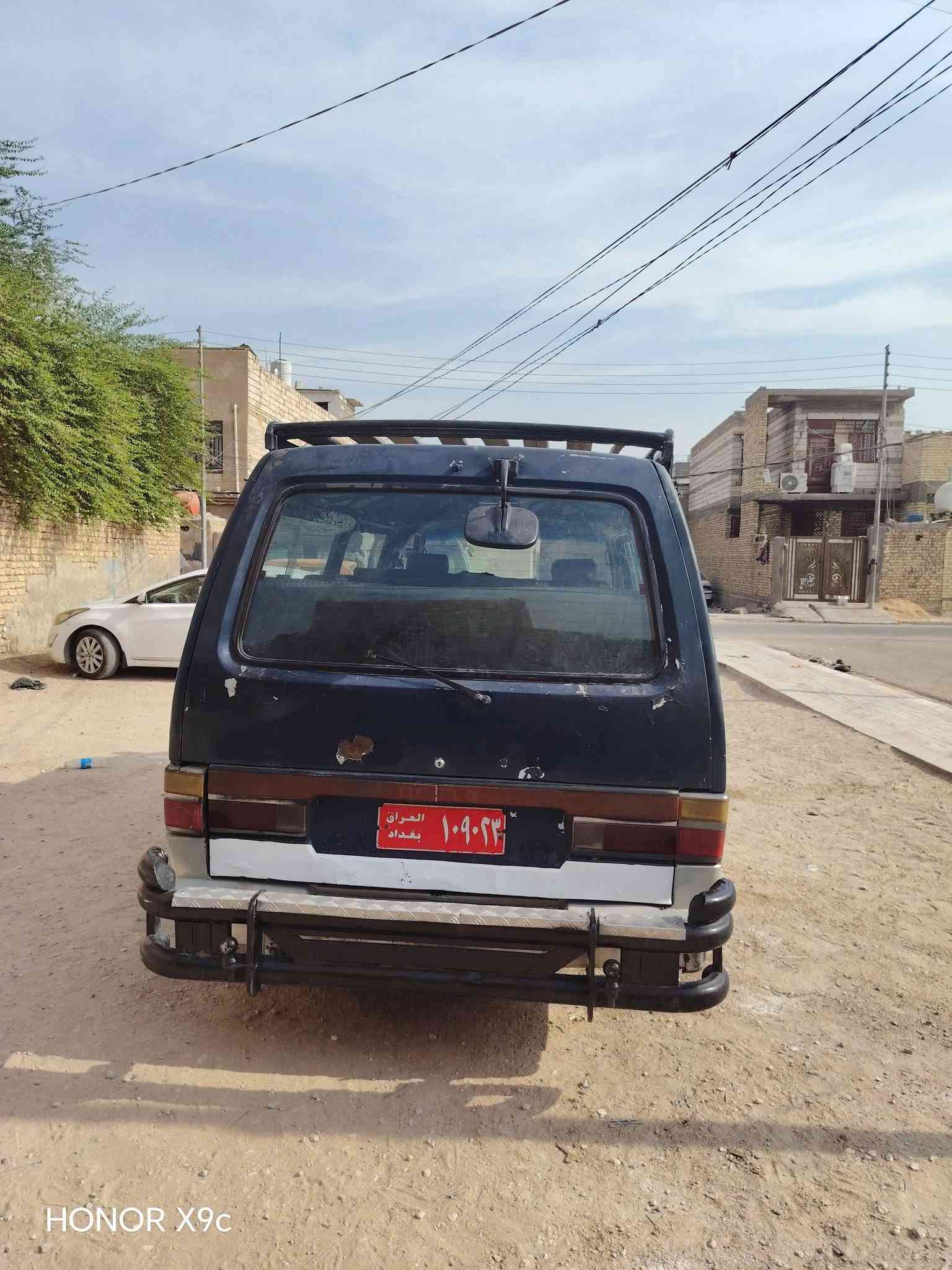 سلام عليكم كيه لبيع مديل  94 سنويا صاقطه رقم *********** مكاني  كربلاء داخلي يب سيد محمد

نص مكتوب في الصور:
- HONOR X9c
