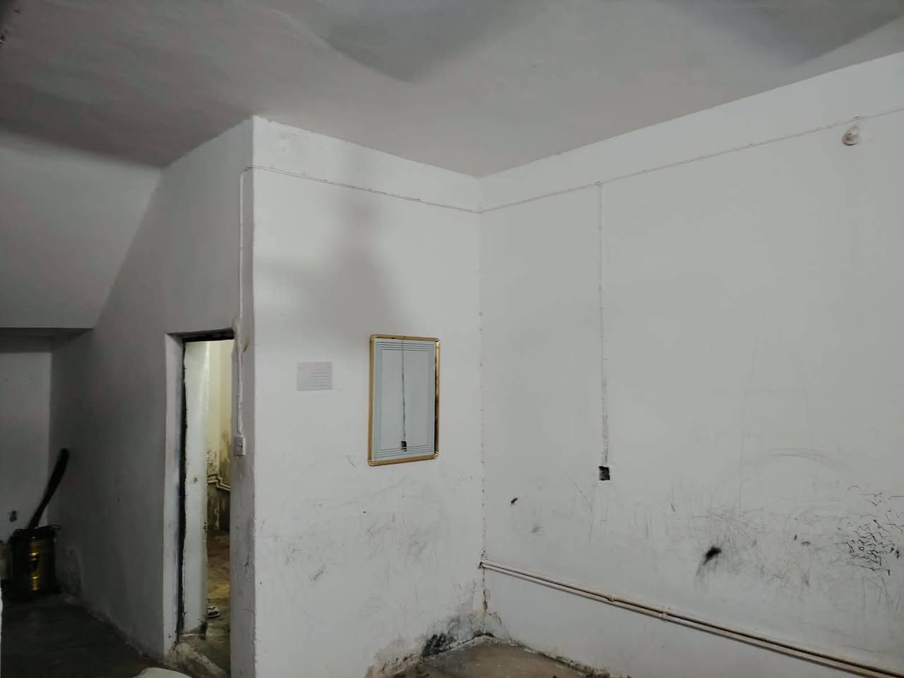 🏠 بيت للإيجار في الجولان

📍 الموقع: الجولان – خلف جامع المعاضيدي

🔹 بناء قديم
🔹 غرفتين
🔹 صالة
🔹 كراج واسع يفوت سيارتين 🚗🚗

💰 سعر الإيجار: 250 ألف فقط بالشهر

📞 للاستفسار:
***********

