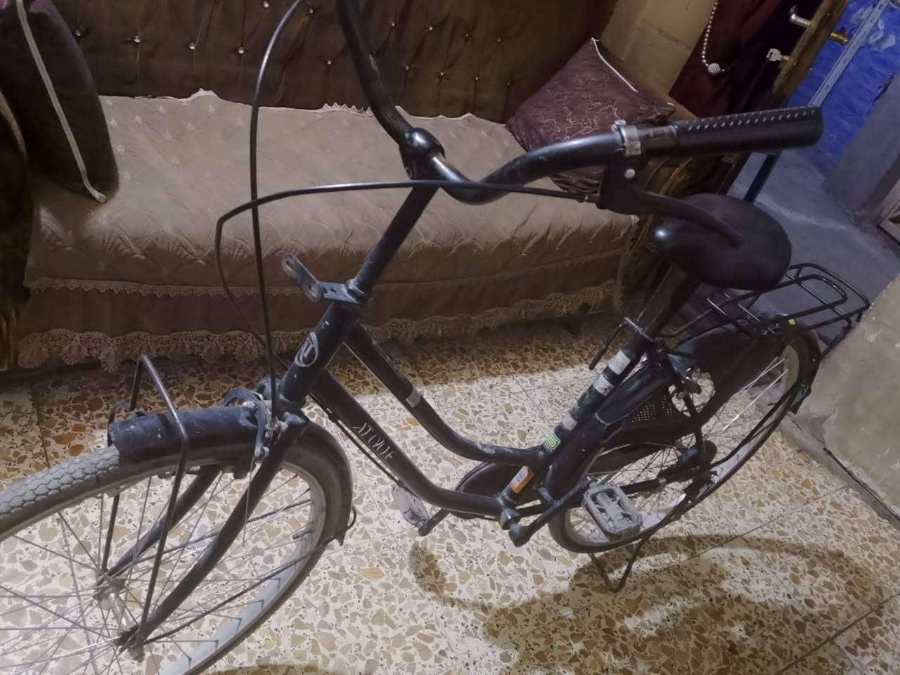 دراجة • للبيع