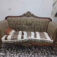 صوفا • نص تخم • قابل تفاوض