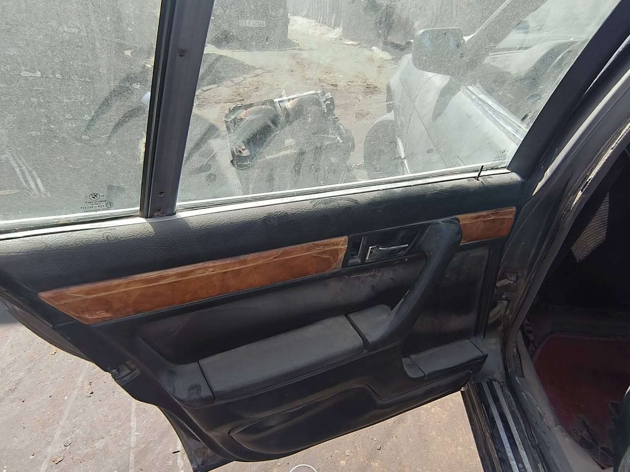 ه السلام عليكم بيئم 730 بيه مكينه 35 حاويه نقص كير بيه رقم بغداد مداور مباشر السعر 22 بيه مجال بسيط المكان بابل
