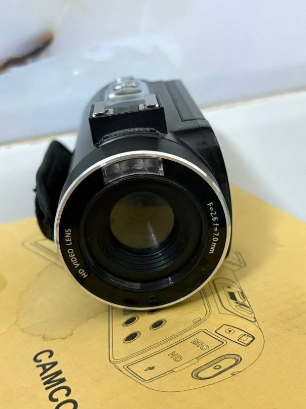 السلام عليكم
الكامره للبيع نوعها
PC camera 4k
السعر 80 الف
للتواصل ***********
