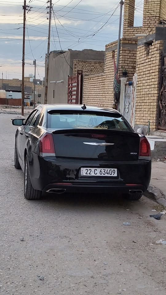 اوباما مديل ٢٠١٨ امريكي لبيع 
ضربتها خفيفه كلش كما موضح بلسونار 
الناصريه شارع جامعة العين 
السعر ٢٠٥ وبيها مجال
***********
