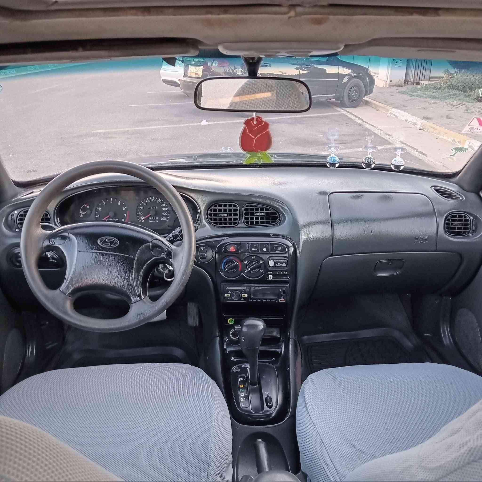هؤندا ي ئلنترا بؤ فرؤشتن موديل 1996 تؤماتيك ته بريد كيرو مه كينه و ته بريد به شه رت كامل بؤيا خه له سه ر سا خي ده عمو ليدرا وي نيه ره قه م سليماني سه نه وي تا زه يه تا 2030 ته حويل برا وه خرا مه به شه رت يه ك دينار مه سره في تيا نيه سعري 38p$وه ره قه و معا مه له بؤ زا نيا ري به يوه ندي بكه به 
***********يان*********** السليمانية, العراق
