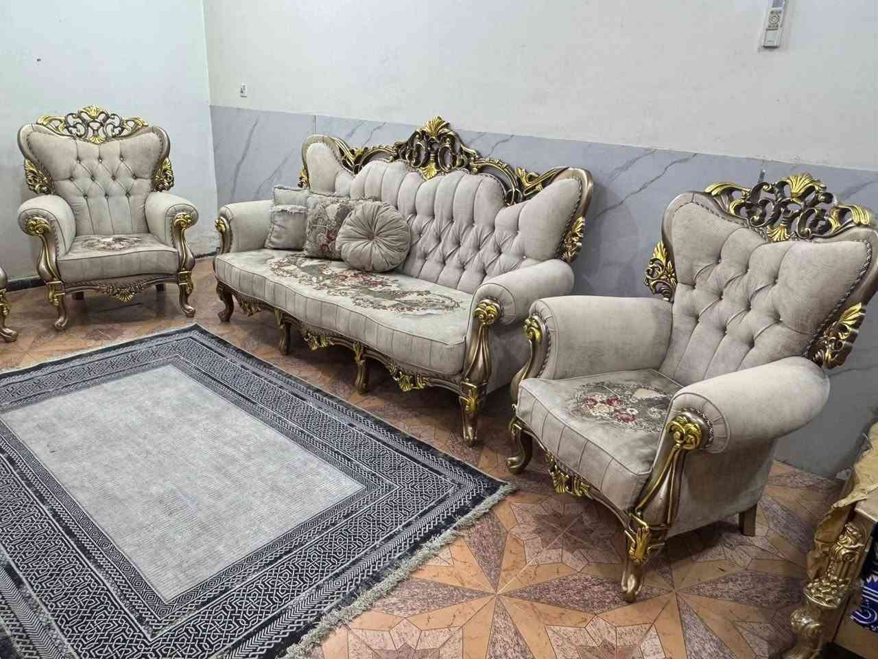 تخم زان مصري ١٠ مقعد نضيف جدا اخو الجديد طلا ورق الذهب سفنج طبي ***********
