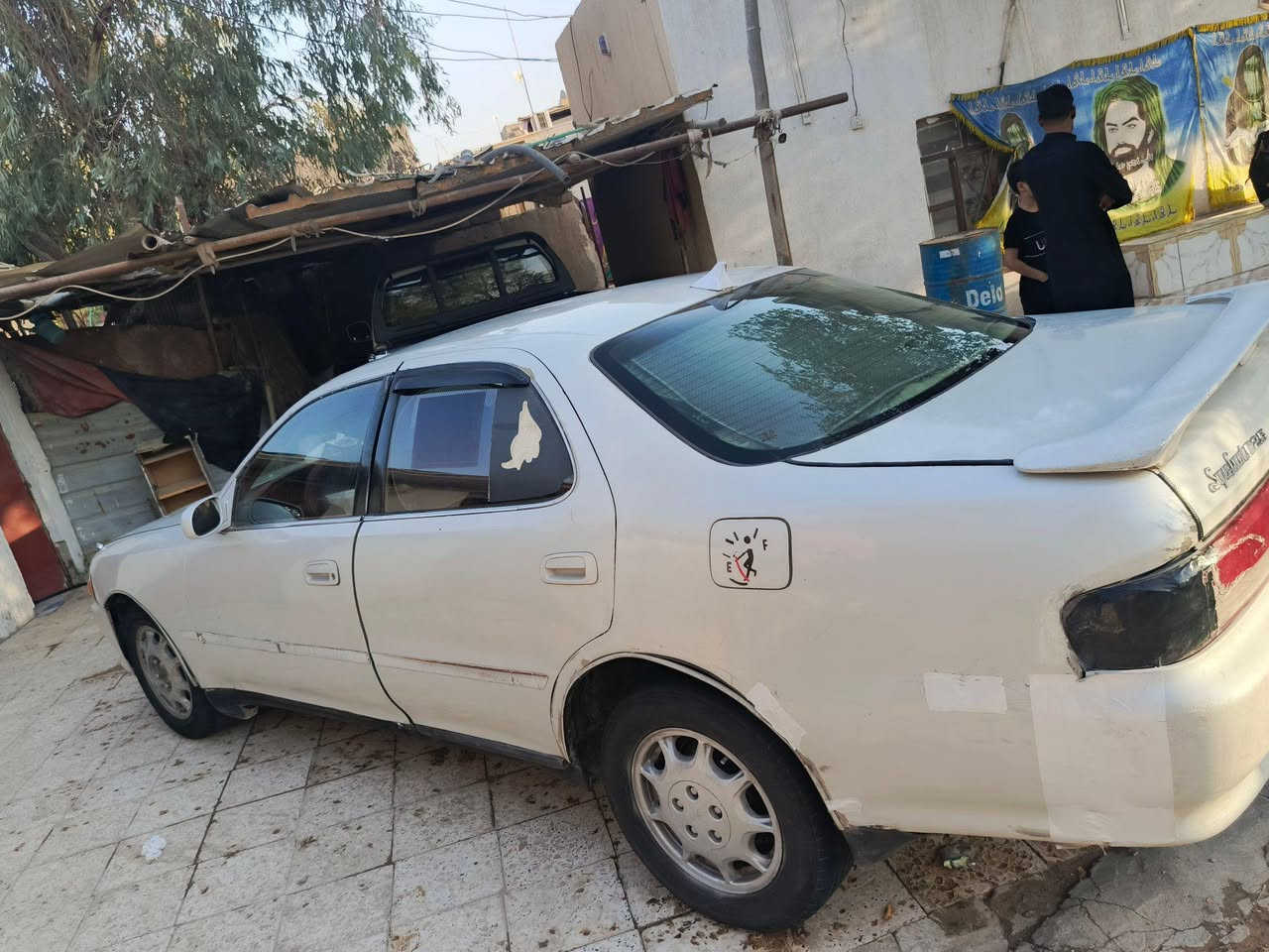 السلام عليكم سياره كرسته نفخ موديل 93سياره نظيفه محرك والكير تبريد شغال كهربائيات كوله شغاله السنويه جديده ال30بسمي مكفوله من الكص والنقل تايرات جدد حداده نظيفه دواخل نظيفه 
العنوان الناصرية قظاء الجبايش 
السعر 50 الاستفسار ***********
