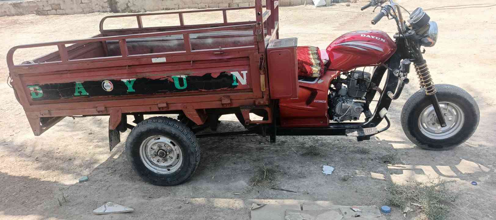 سلام عليكم ستوتة للبيع مديل ٢٠١٥ محرك مال ام الطير مديل ٢٢ اوراق كاملة ئي نقص مابيها سعر ٨٥٠ وبيها مجال شي قليل المكان ديالى الخالص بدوانية مقابيل الاسود الاستفسار على هذا الرقم ‏‪‏‪***********‬‏

