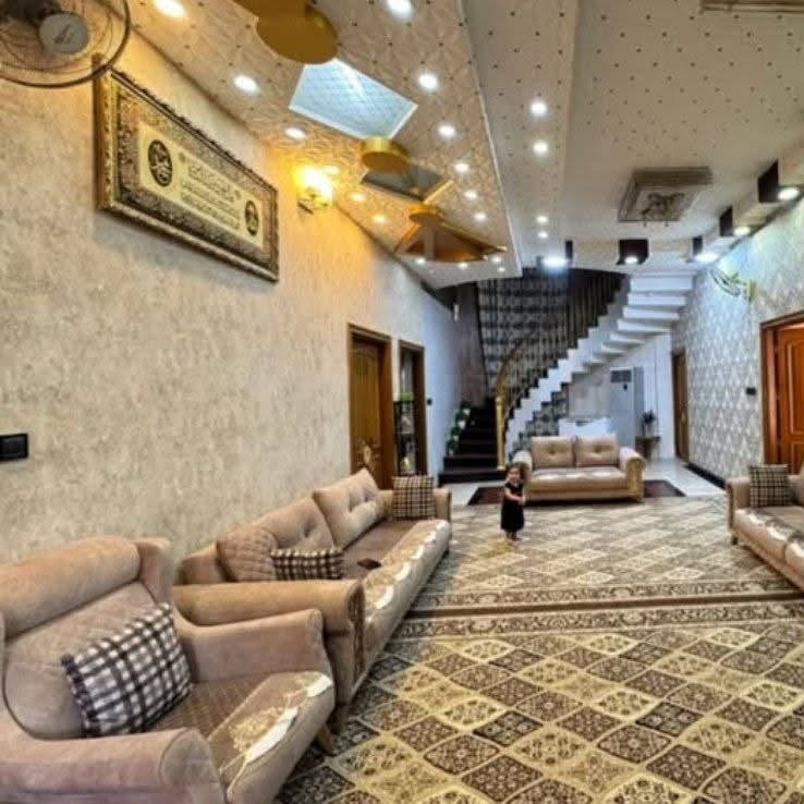 🏛️ بيت مؤثث للايجار  🏛️

في البراضعية بناء حديث ديلوكس

يحتوي خمس غرف منام صاله مطبخ

صحيات استقبال كراج حديقه

يصلح لكافة الانشطة التجارية

سعر الايجار مليون و800

ـــــــــــــــــــــــــــــــــــــــــ

للمعلومـات اكثر الاتصـال
عـلى الرقم الموضح

***********

رابط القناة

https://t.me/vvvohhh
