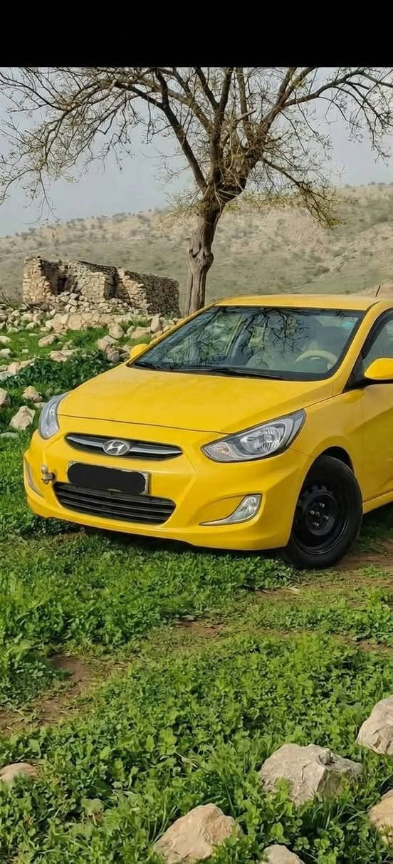 🌹 سڵاو علیکم هاوڕێیان

🚘 Hyundai Accent 2013 – کانەدی

سەیارەکە زۆر خاوێن و تەمیزە و چاودێریی باشی بۆ کراوە.
✨ تەفایی و ڕووکاری جوانی هەیە و لە دەرەوە هیچ گەشتی نەکردووە.

📄 سەیارەکە بە ناوی خۆمانە
🔢 ژمارەکە بەغدادە
⛽ بەنزین و زۆر ئابوورییە، خەرجی بەنزینی کەمە.
💰 خەرجی بەنزین لە ٢٠٠ دینار کەمترە.
🛞 ٤ تایەکی ناوەندی لەسەر سەیارەکەیە.
📋 دفتەری بەنزینی هەیە.

⭐ سەیارەکە بەڕاستی زۆر خاوێنە و نرخەکەشی لە زۆربەی بازاڕ کەمترە.

💵 نرخ: ٩٢ وەڕەق
📍 شوێن: کەرکووک

📞 بۆ زانیاری زیاتر و بینینی سەیارەکە:
***********
*********** كركوك, العراق
