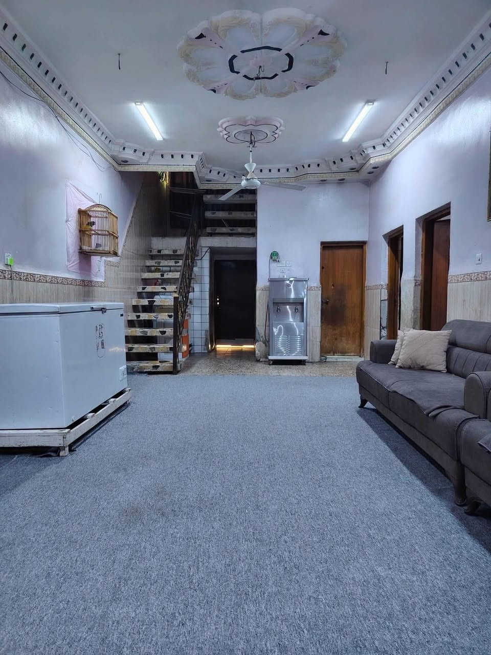 📢#فرصة_سكنية_وتجارية_لاتعوض_لأهالي_السماوة

بيت طابو صرف للبيع 
*****************
♦️المساحة ٢٢٥ متر 
طابقين 
♦️واجهة العقار ١٥ متر
♦️والنزال ١٥ متر 
****************
♦️الموقع القشلة على الشط
♦️ثاني بيت عن جسر المشاة
♦️وواجهة البيت تفتح على سوق القشلة
*******************************
الطابق الاول
♦️غرفة 
♦️براني
♦️مطبخ
♦️وصالة
♦️وصحيات عدد ٢
الطابق الثاني
♦️غرف نوم عدد ٤
♦️صحيات
♦️والطابق الاخير غرفة مخزن
**********************
#علق_يوصلك_السعر

✳️او الاتصال على الرقم ***********

#عقارات_العراق
#عقارات_للبيع
#بيوت_للبيع
#أراضي_للبيع
#عقارات_السماوة

نص مكتوب في الصور:
- السماوة سوق القشلة