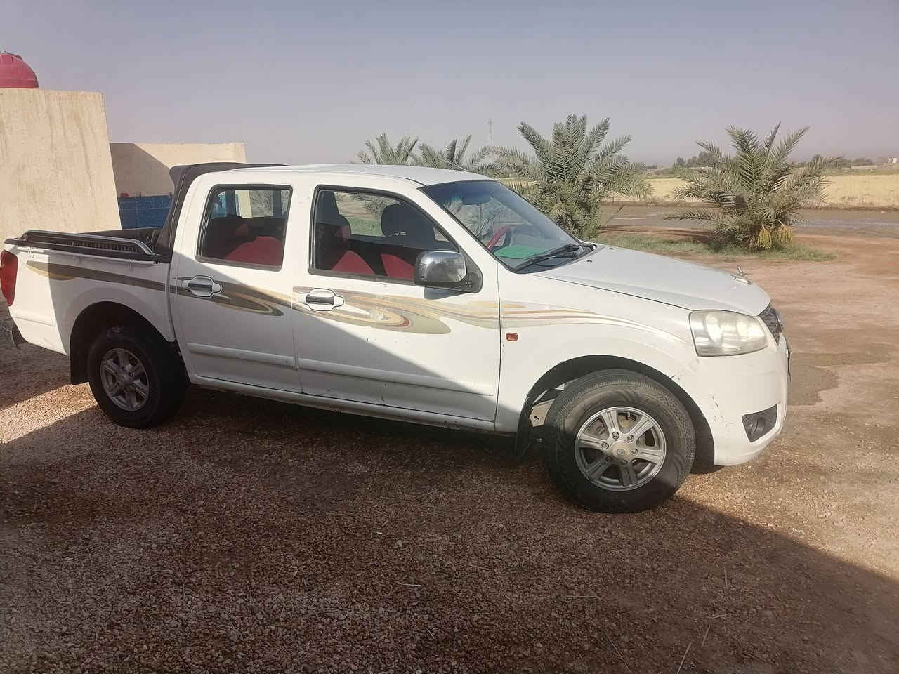 كريت ويل ٢٠١٥بيه تجيه مكينه وكير مكفول مراوس سياره صالون مكان الهلال رقم ***********
