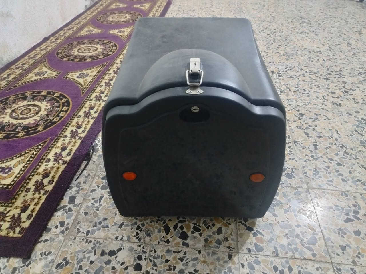صندوك دليفري • للبيع