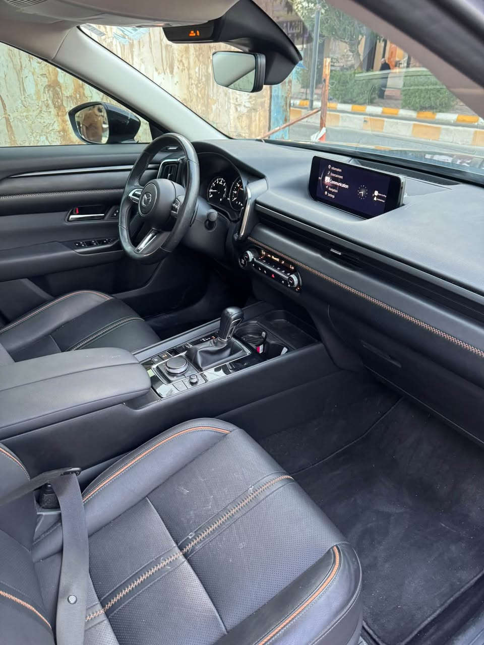 🚘 للبيع مازدا CX-50 موديل 2024 🇺🇸
محرك ٢٥٠٠ توربو
🔹 وارد أمريكي
🔹 لون سمنتي مميز
🔹 بدون صبغ
🔹 بدون إيرباك
🔹 فقط بارد + شوية كارت يم الصندوق
🔹 ماشة فقط 28 ميل 🔥
🔹 سيارة جديدة ونظيفة جداً وبجم كبس

✨ فل أوبشن / فول مواصفات:
• بصمة 2
• Premium Plus
• داتاشو
• تحديد مسار
• قيادة ذاتية
• 5 كاميرات
• رادارات
• تبريد وتدفئة المقاعد
• بانوراما
• تبريد قطعتين
• تدفئة كشنات خلفية
• جلد
• أوتو هولد
• دبل إكسل
• ومواصفات أخرى كثيرة جداً

📌 الترقيم شمالي فقط

📞 للاستفسار والتفاصيل:
***********

🔥 سيارة كلش حلوة ونظيفة

