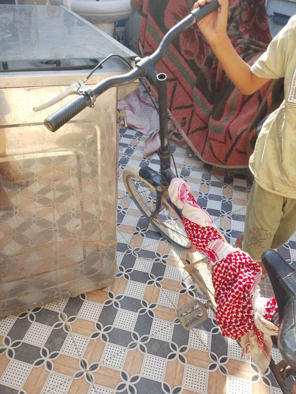 سلام عليكم بايسكن للبيع لسعر31وبيم جال لرقم***********
