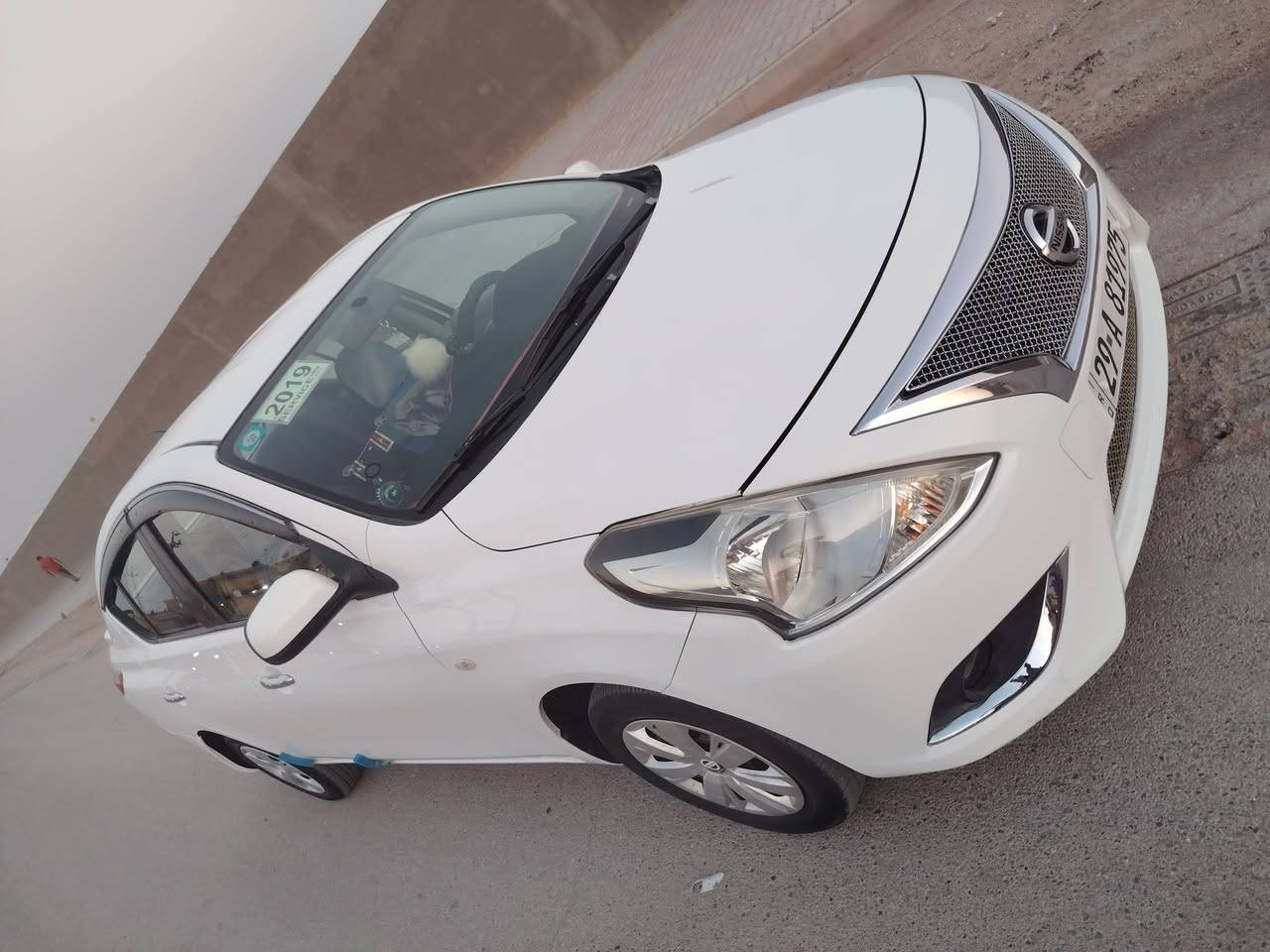 السلام عليكم سياره نيسان هندي موديل 2019 مكفولة كفالة عامة مواصفات شاشة كاميرا حساس سبايدر لدات ستيل  بليتة زركة ماشية 117 للإستفسار الاتصال على رقم الهاتف ***********
