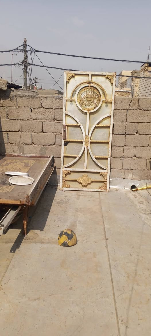 باب حديد • باب خشب • البصرة الاصمعي