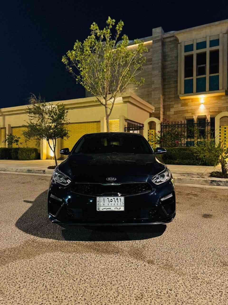 السلام عليكم 
كيا K3
وارد كوري 
موديل 21
قطعتين صبغ 
جاملغ او بنيد
مكينه 1600
دبل نوزل
رقم معوقين 
سياره ماشيه 52
رادار امامي 
رادار خلفي
رادار جانبي
كشنات جلد 
تبريد تدقه كشنات
بصمه 
هواي بيها موصفات 
تخم تاير جديد 
سياره جديده 
كامره حساس خلفي 
تحكم بالستيران 
تحديد مسار 
سعر 115
مكاني كربلاء 
موبايل ***********
