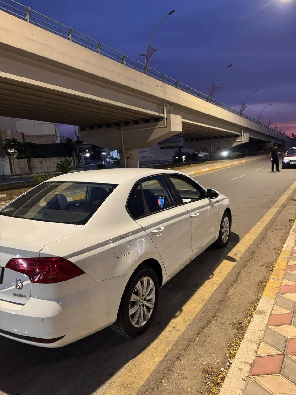 بورا • ٢٠٢٢ • بدون صبغ