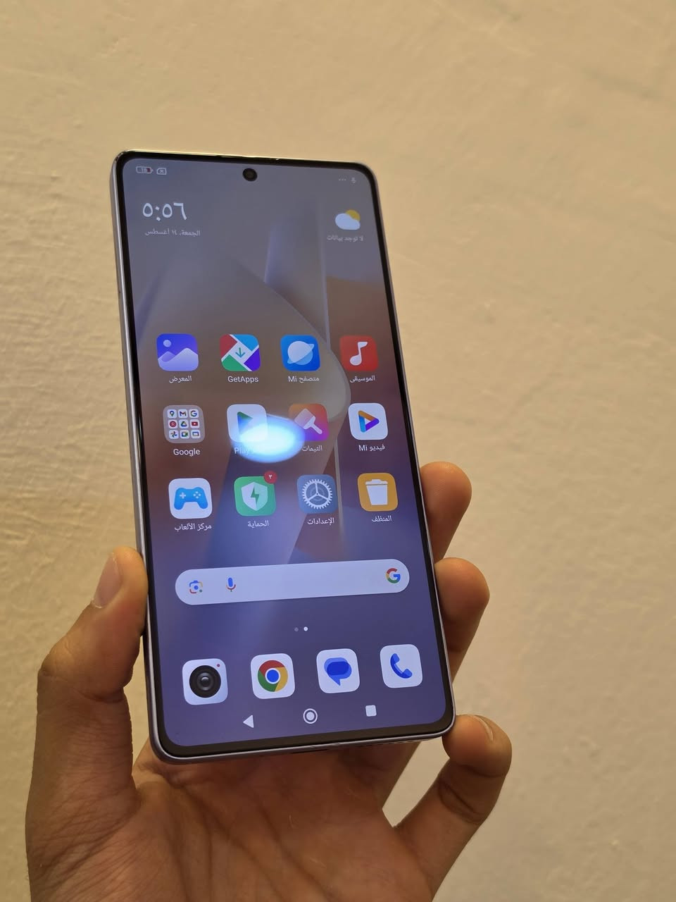 🔹 الرام: 12GB
🔹 التخزين: 512GB
🔹 شاشة AMOLED 6.67" بدقة FHD+
🔹 معدل تحديث 120Hz
🔹 معالج MediaTek Helio G99 Ultra
🔹 كاميرا رئيسية 200MP مع OIS 📸
🔹 كاميرا Ultra Wide بدقة 8MP
🔹 كاميرا Macro بدقة 2MP
🔹 كاميرا أمامية 16MP
🔹 بطارية 5000mAh 🔋
🔹 شحن سريع 67W ⚡
🔹 سماعات Stereo + Dolby Atmos
🔹 بصمة داخل الشاشة
🔹 منفذ سماعة 3.5mm
🔹 دعم NFC حسب المنطقة
🔹 مقاومة رذاذ وغبار IP54
🔹 النظام Android + HyperOS

📦 الجهاز  اخو الجديد يجي وية علبة الشركة مع كفرة الاصلي

💰 السعر: [٢٠٠]الف دينار

📍 المكان: [بغداد الكرادة]
📩 للتواصل والاستفسار: ***********

✨ جهاز بمواصفات قوية، تخزين 512GB ورام 12GB، مناسب للألعاب والتصوير والاستخدام اليومي.
