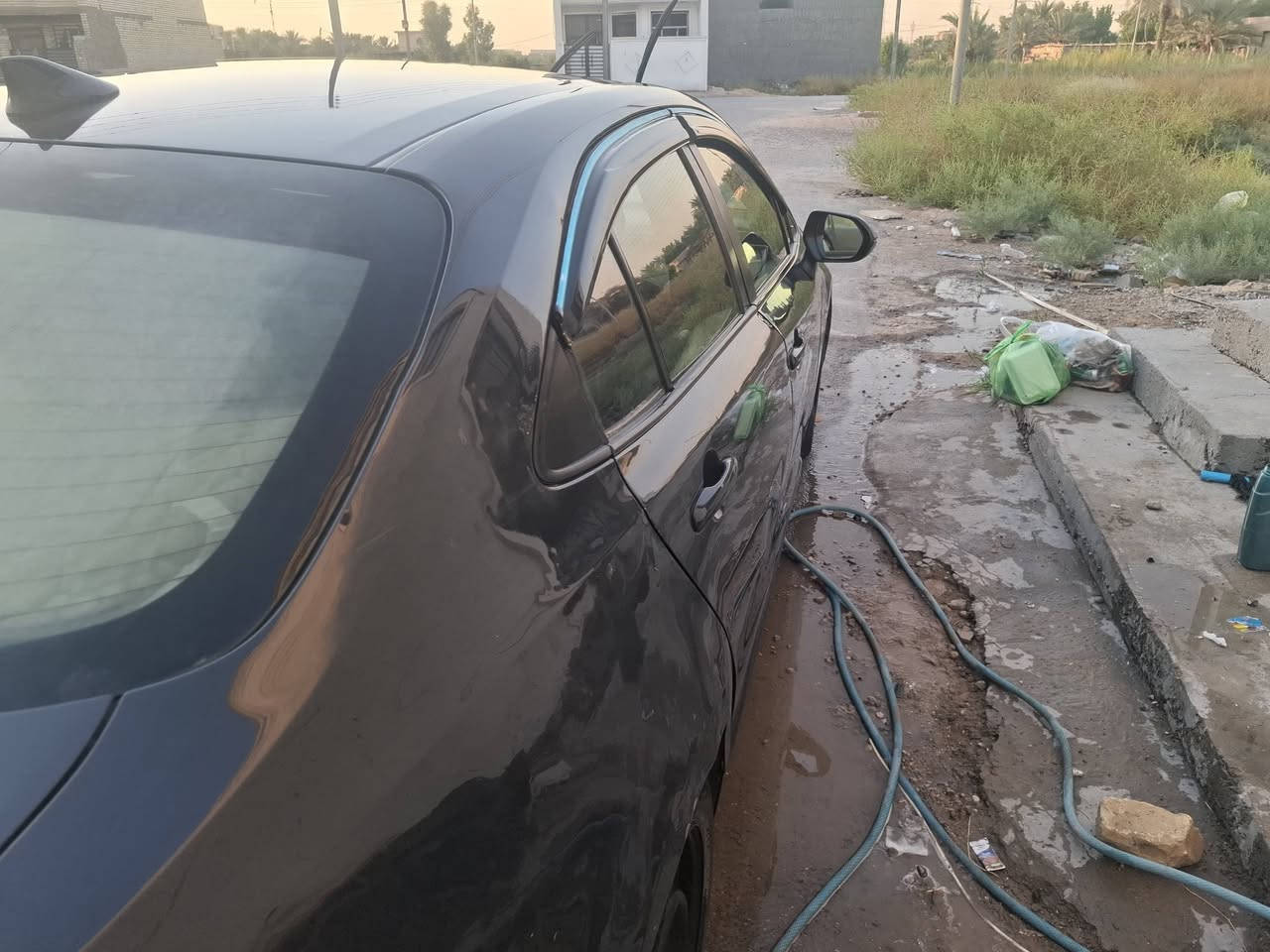 كورلا وارد امريكي هايبردموديل ٢٤ السياره جاهزه ماشيه ٧٦ الف كيلو متر
السياره نظيفه حيل ومداريها احسن دهن وبانزين محسن دائما 
السياره LE سويج مو بصمه رادار تحديد مسار تحديد سرعه شاشه بلاديه مابيه اي نقص كير محرك جدد مابيهن اي مشكله حادثها بامريكا موضح بالصور 
صندوك وبدايه الدعاميه الاماميه نكره خفيفه بالبنيد
وبيها ضربه بالجاملغ الخلفي مواصله لغد ضربه خفيفه موضحه بالصور والفديو 
مكاني هور رجب الدوره متواجد من ٤ لحد الليل 
السعر ١٤٢ ورقه السياره باسمي 

رقمي *********** 
السياره ابيعها بعقد مروري حصرا لان وراي سفره
