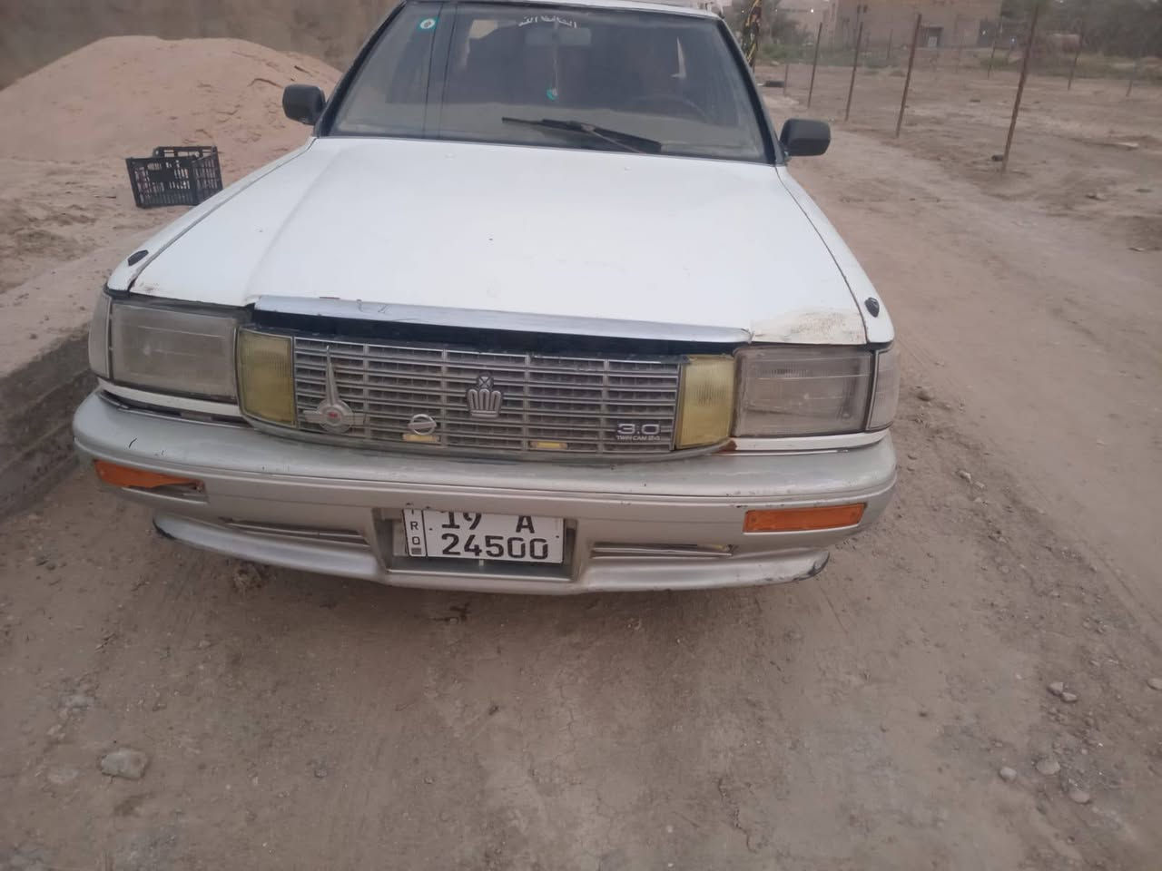سلام عليكم سياره سيدان هرتوب نضيفه مكينه نضيفه ونجي كير نضيف حداديه نضيفه تايرات نضاف وسياره سعره ٢٥ وبيه مجال عنوان ناصريه منطقه الصخين صيطراه الغديمه  رقم ***********
